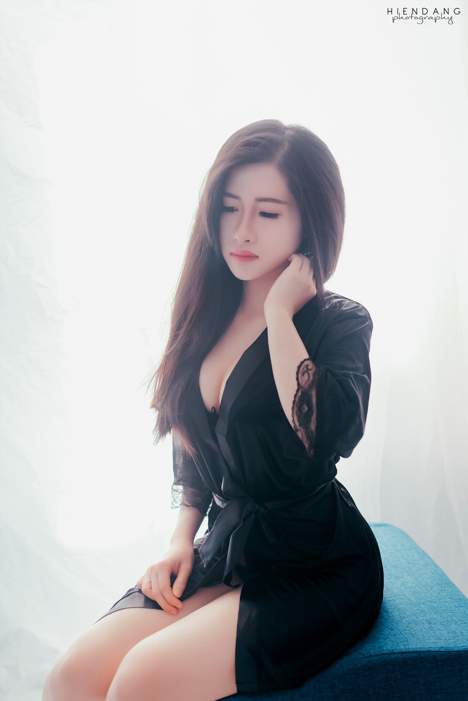 奈奈美岬被老人中出在线播放